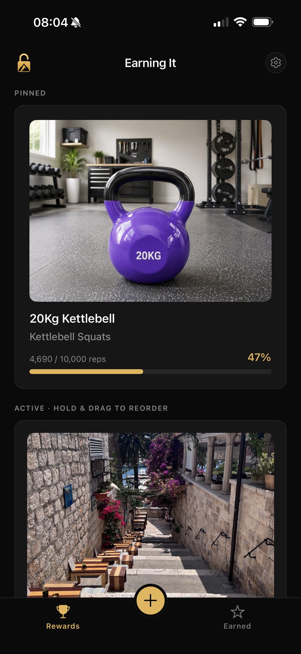 Home screen: rewards being earned